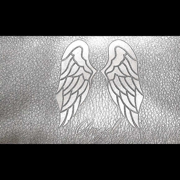 🆕🔥LIMITED EDITION:VS ANGEL RUNWAY PARIS FRANCE 2019 HARD TO FIND:COLLECTABLE - Picture 7 of 9